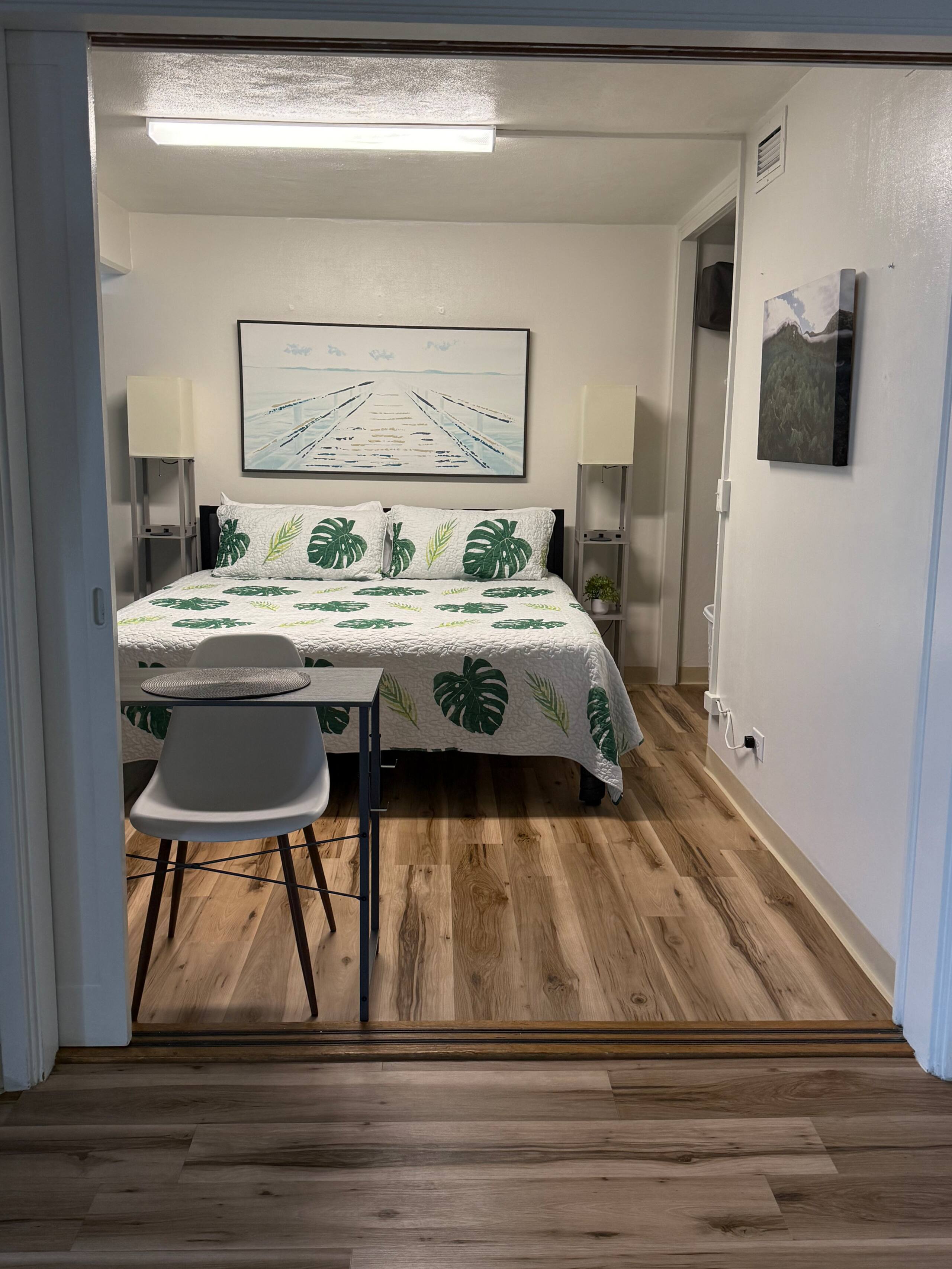 Breezy Waikiki Apt 🌈sleeps 6 & PARKING included - Image 48