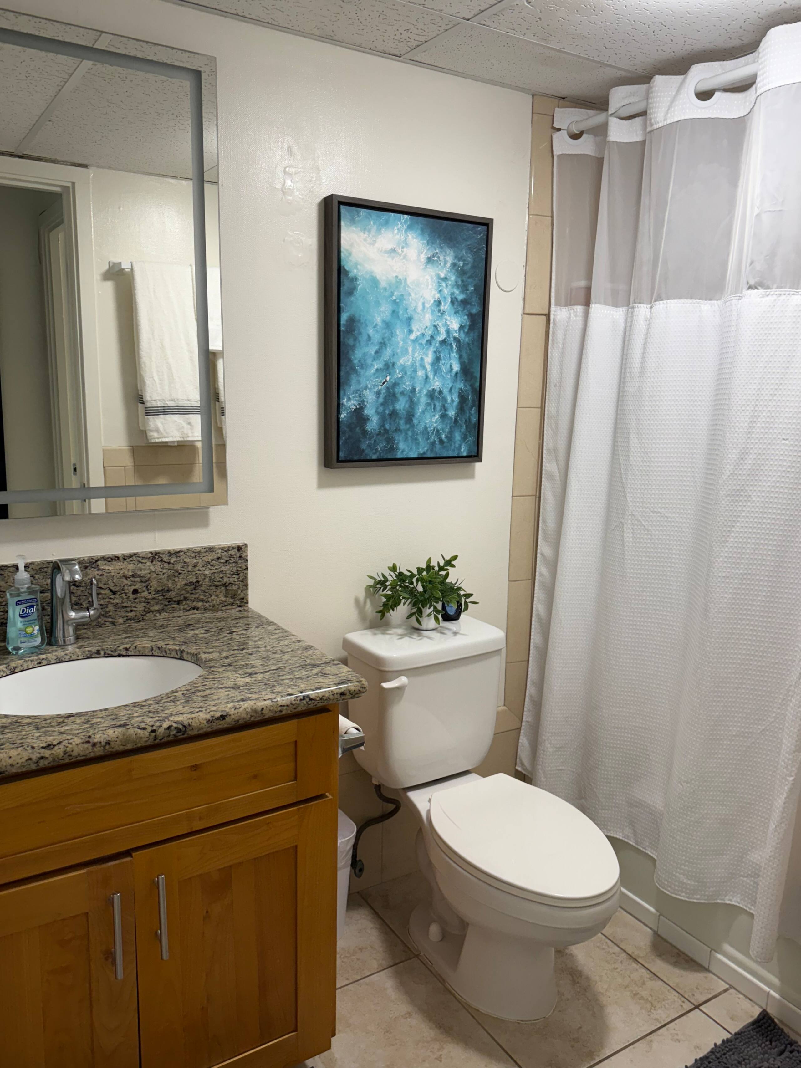 Breezy Waikiki Apt 🌈sleeps 6 & PARKING included - Image 45