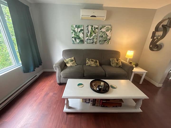 Bienvenue Dans Votre Maison De Vacances! - Shediac