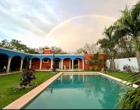 Beautiful pool terrace garden bbq 25 min progreso