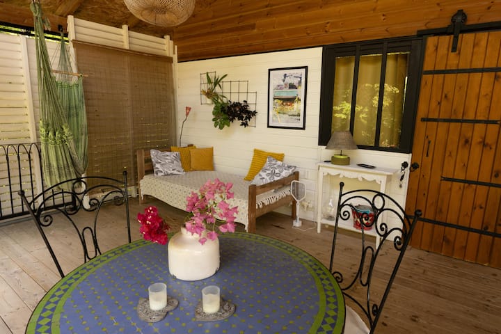-Ecolodge Laïloas-
Voiture 35.00 €/Jour - Marie-Galante