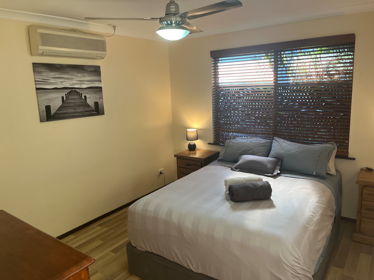 غرفة النوم 1