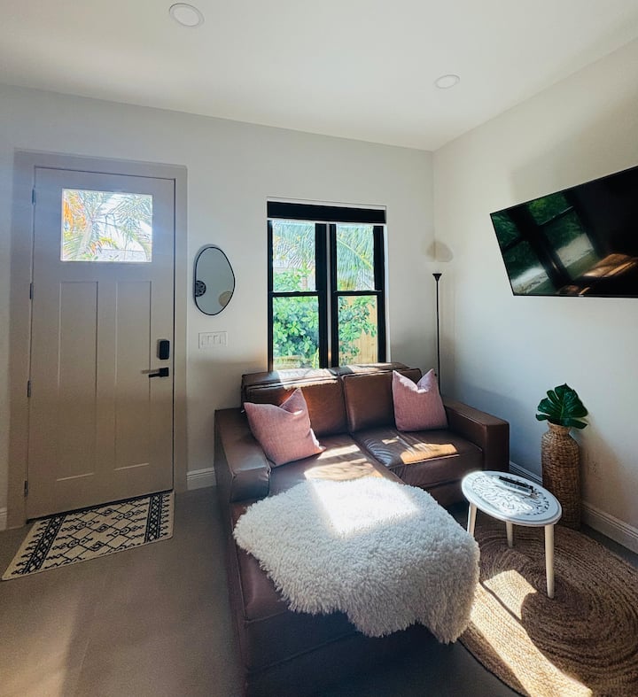 Brand New Guest Apartment Near The Beach. - Melbourne, FL
