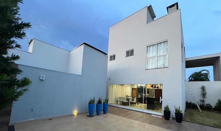 إطلالة من شرفة الجناح 02 في الطابق العلوي
لم ألتقط صورة للأجنحة. هذا خياري