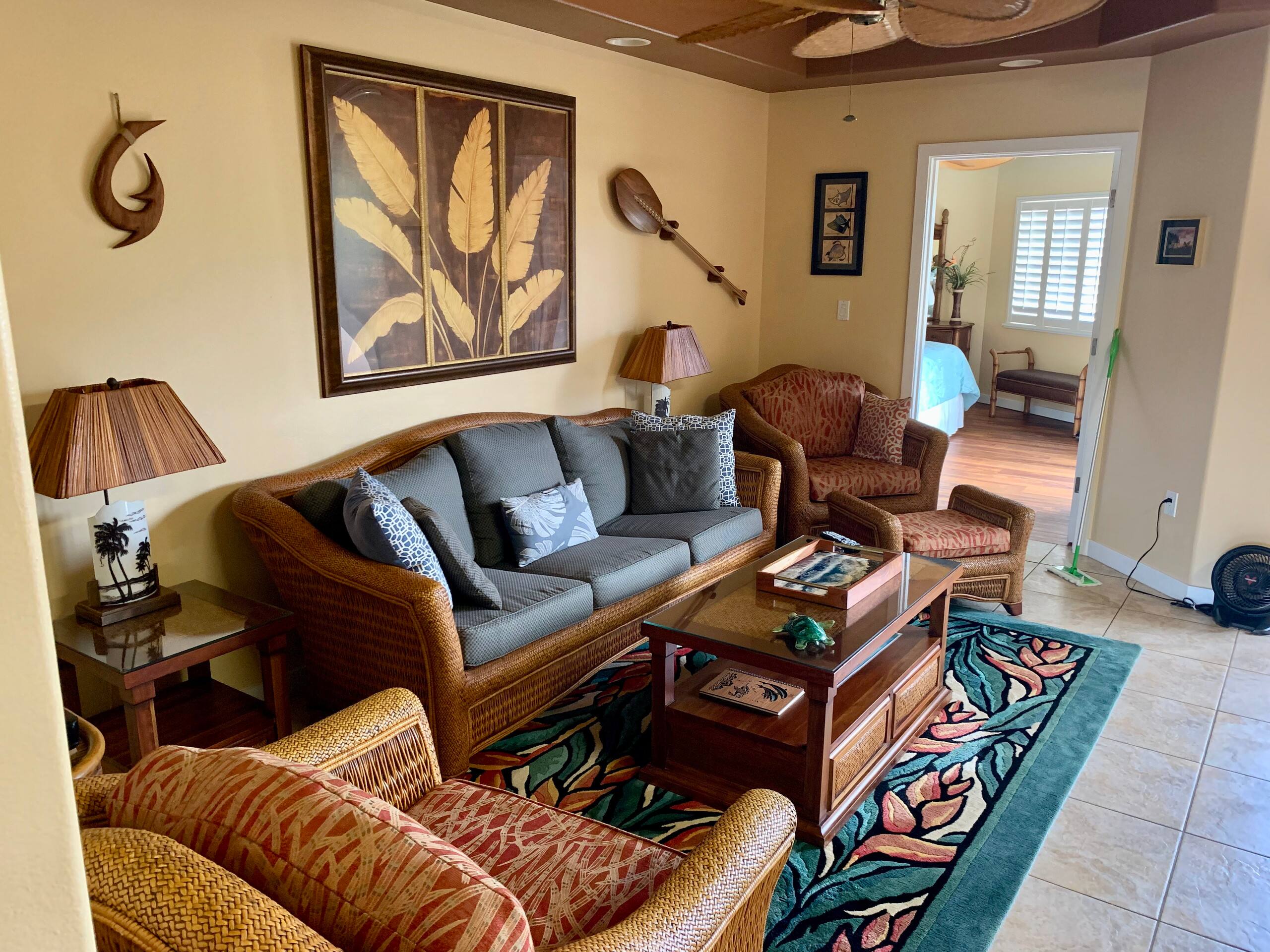 Condo in Kailua-Kona · ★4.94 · 2 bedrooms · 2 beds · 2 baths - Image 4