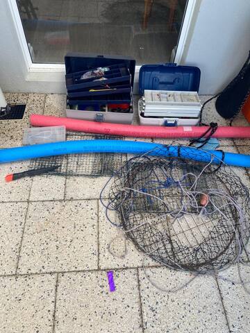 Luxury Canal Retreat with Private Mooring gallery image 5