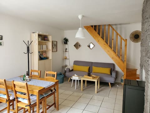 Propriété Airbnb réussie: Cozy house close to train station à Troyes
