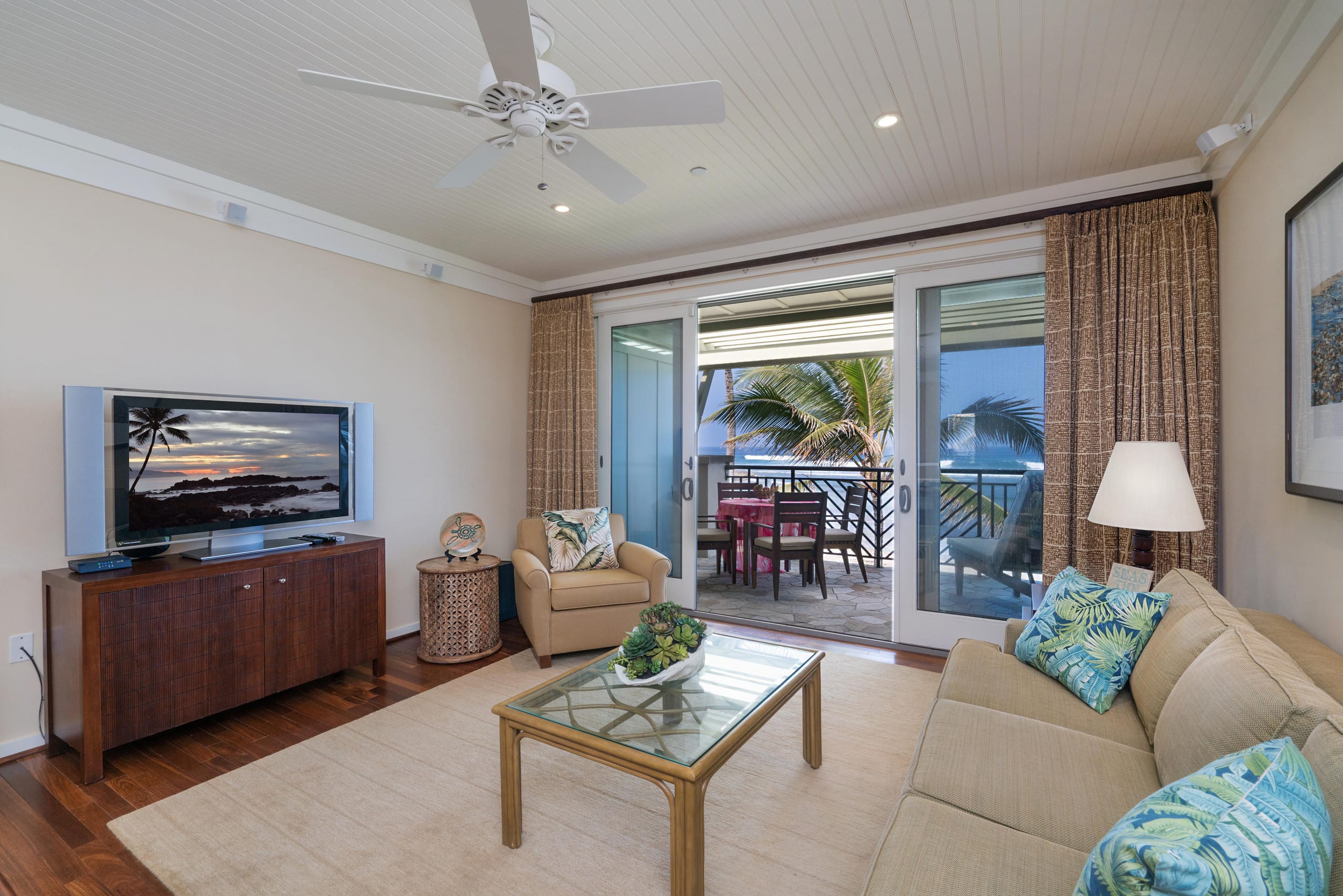 Villa in Kahuku · ★5.0 · 4 bedrooms · 6 beds · 3 private baths - Image 14