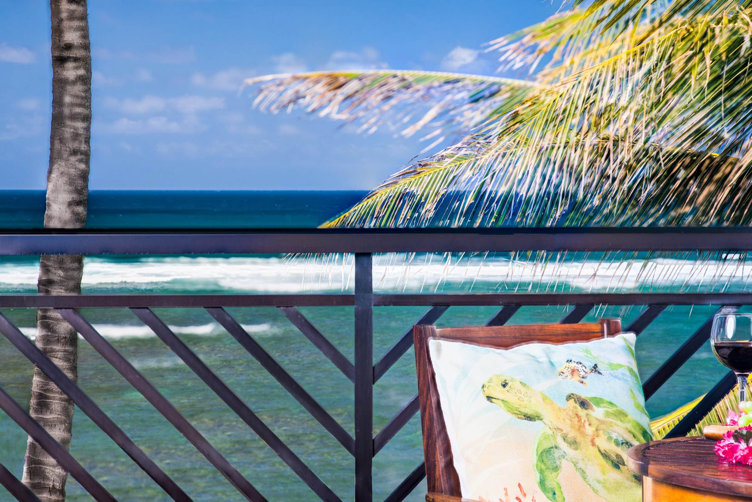 Villa in Kahuku · ★5.0 · 4 bedrooms · 6 beds · 3 private baths - Image 2