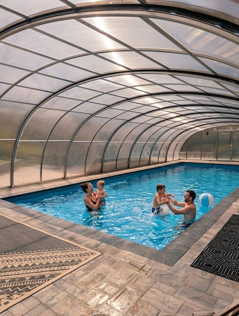 Indoor Pool, 13 Bedrms, Game room