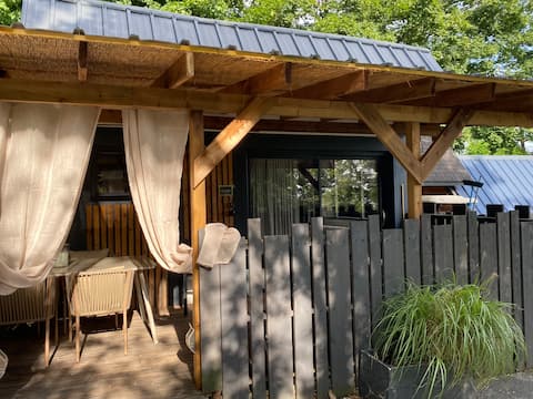 Contemporary Lodge – Exceptional View & Pool