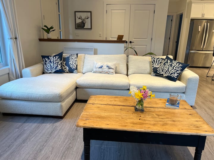 Modern Country Getaway By The Bay - Meaford