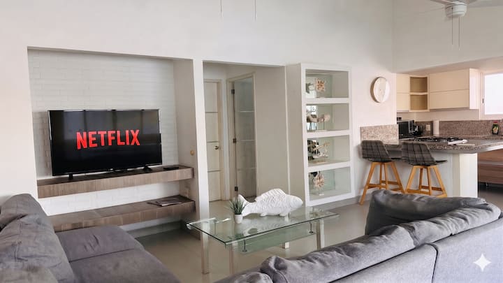 Beautiful 2-bedroom Condo In Condominios La Marina - Puerto Vallarta