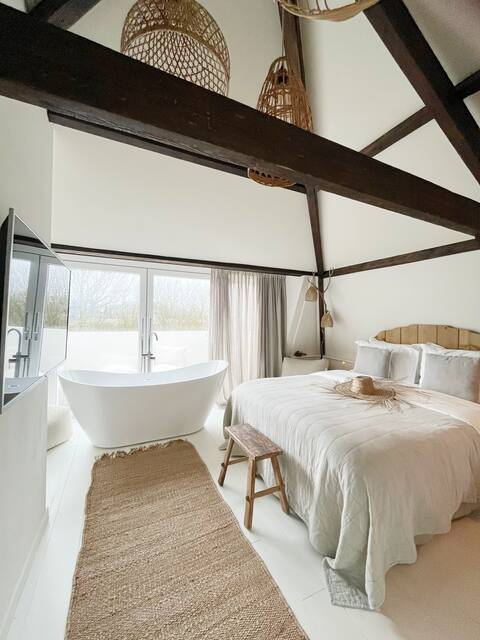 The atmospheric house to the sea , Suite Es Vedra