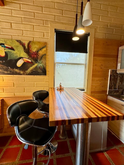 Popular Airbnb listing: Cabin in the mountains with hot tub, near Arví in Guarne