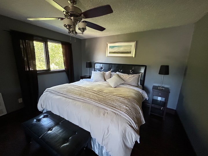 Boven (2e Master Suite)