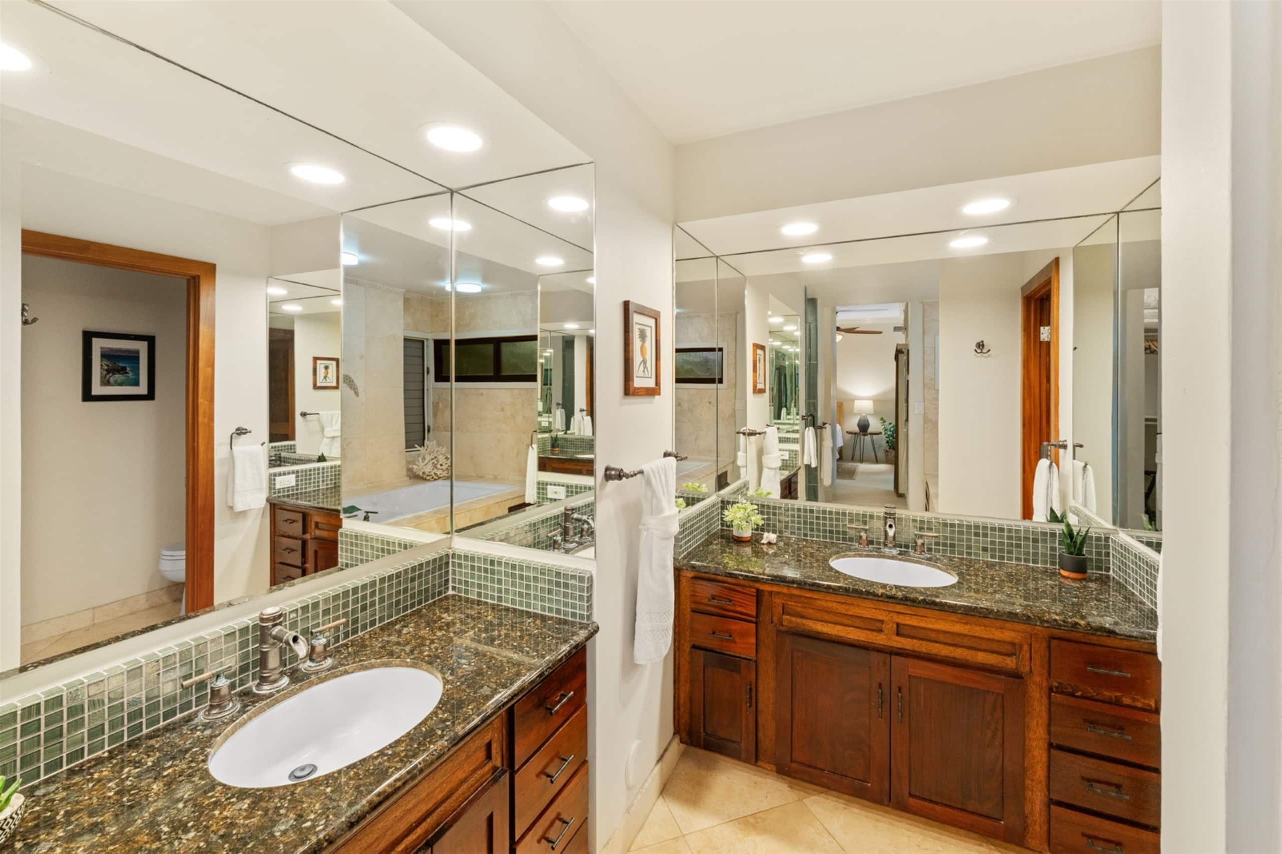 Villa in Lahaina · ★4.92 · 1 bedroom · 2 beds · 1.5 baths - Image 120