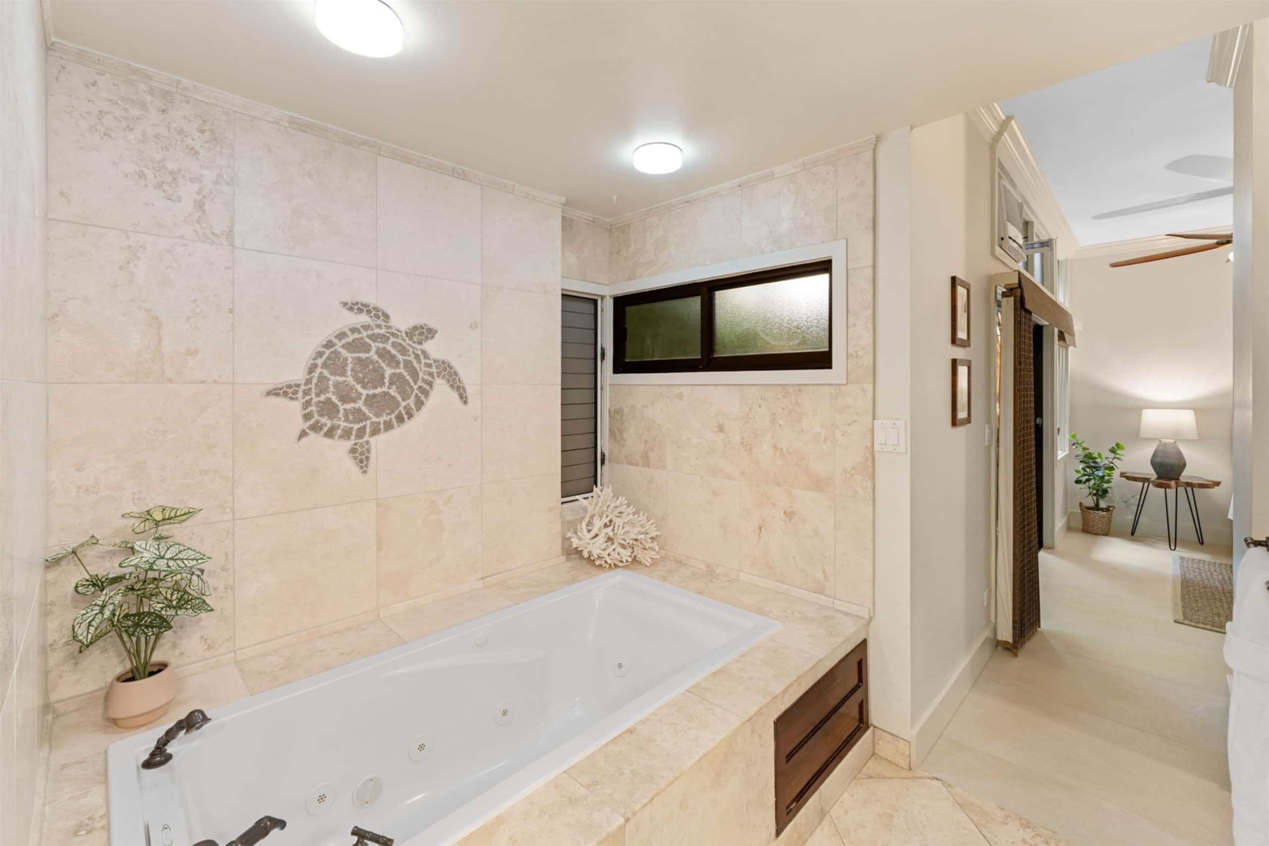 Villa in Lahaina · ★4.92 · 1 bedroom · 2 beds · 1.5 baths - Image 118