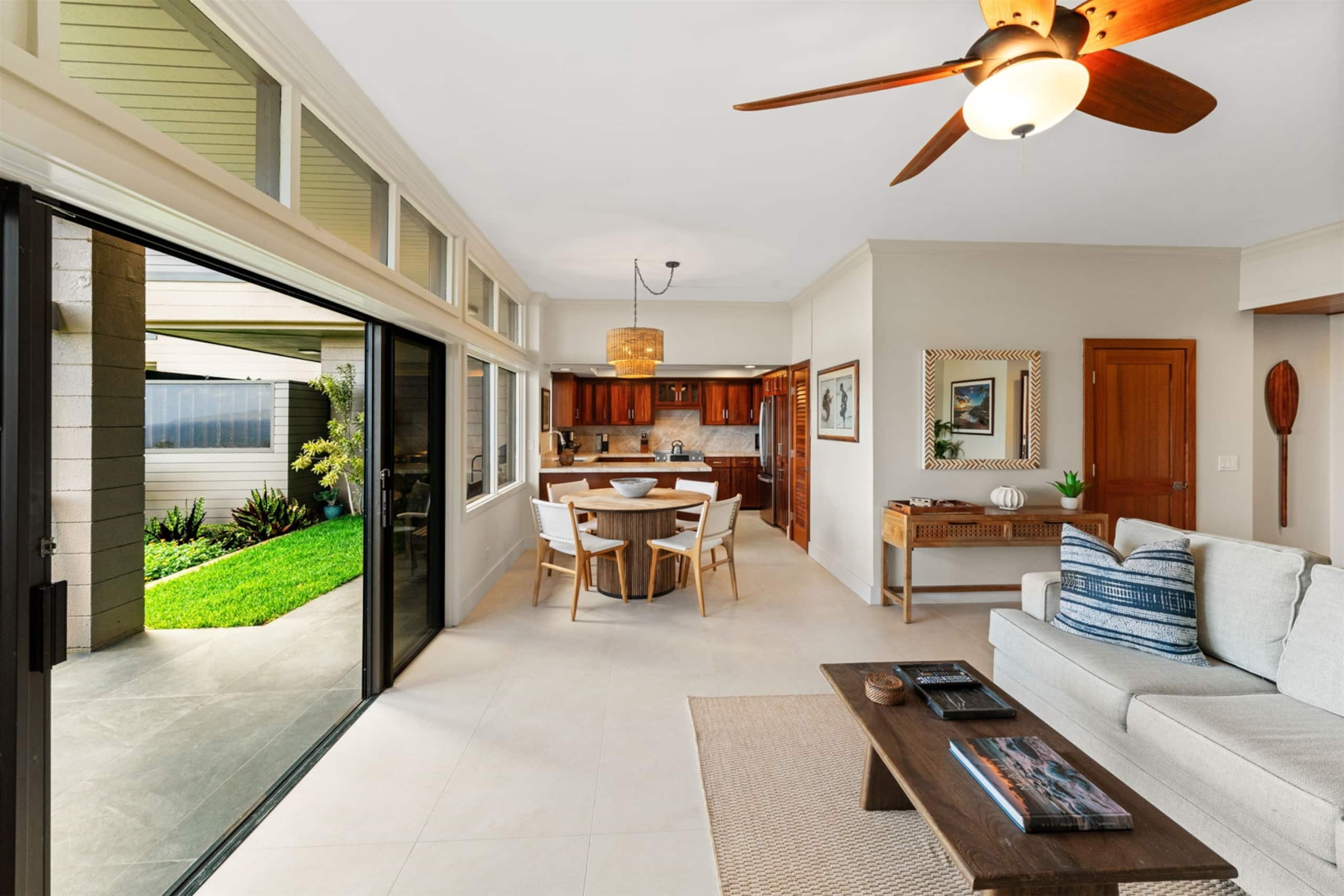 Villa in Lahaina · ★4.92 · 1 bedroom · 2 beds · 1.5 baths - Image 101