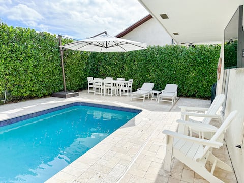 Boho Chic Home in Jupiter with Heated Pool!