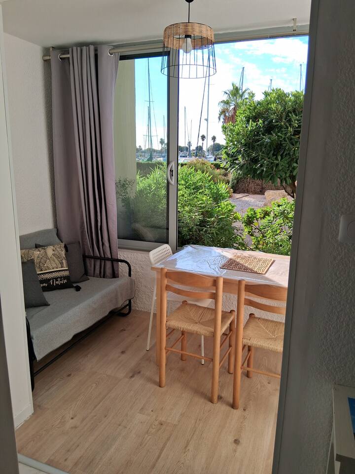 Appartement Charmant Et Cosy  Entièrement Rénové - Leucate