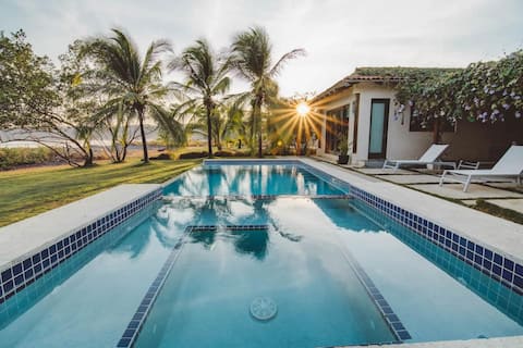 Beachfront home on Playa Venao + private pool
