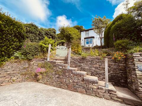 Private Cottage with hot tub - Perranporth