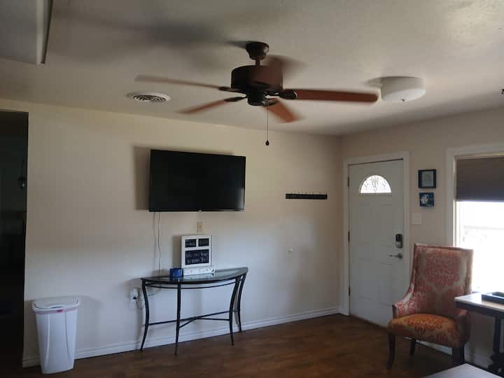 Lakeview Fishing Cottage 1 - Belton, TX