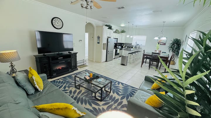 Beautiful Condo On South Padre Island. - South Padre Island, TX