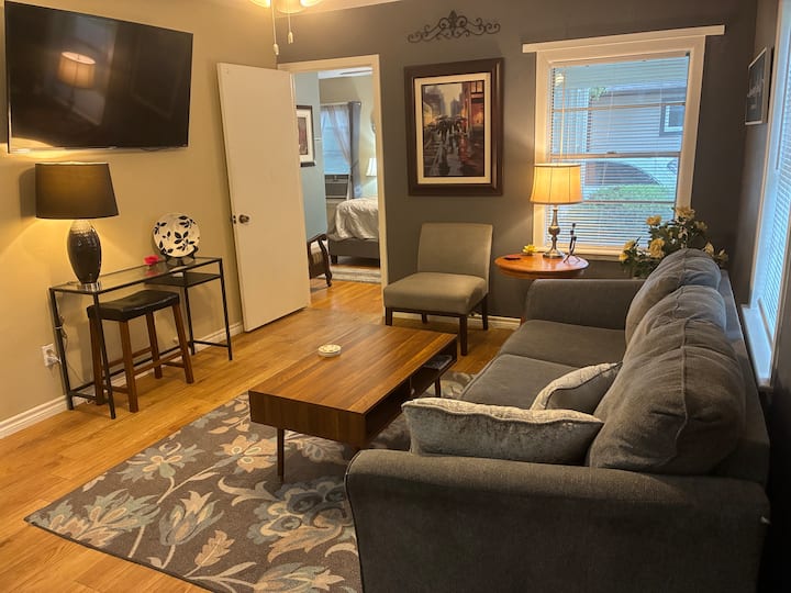 Unit 6 Cowboy Stadium Homes, Llc - Arlington, TX