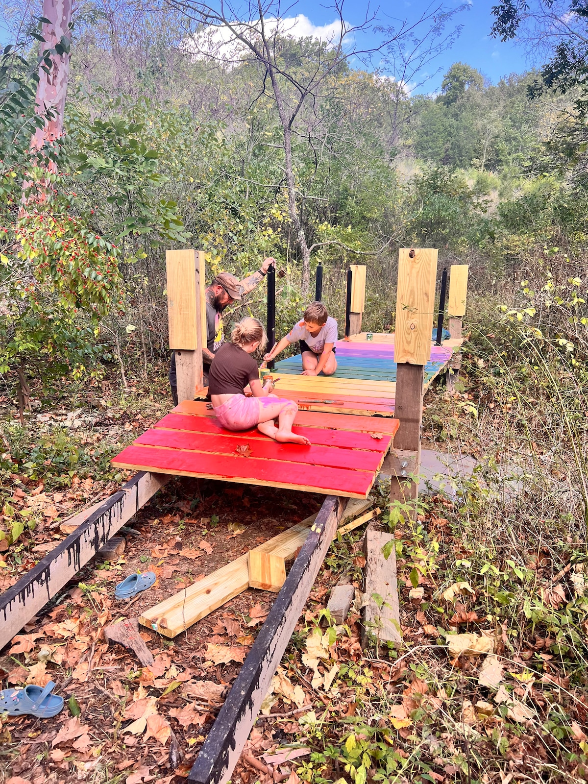 Cozy Hot Tub “Love Bus” for outdoor enthusiasts - Buses for Rent