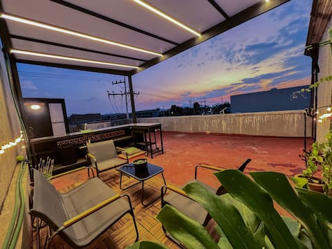 Homé loft (entire apartment with terrace)