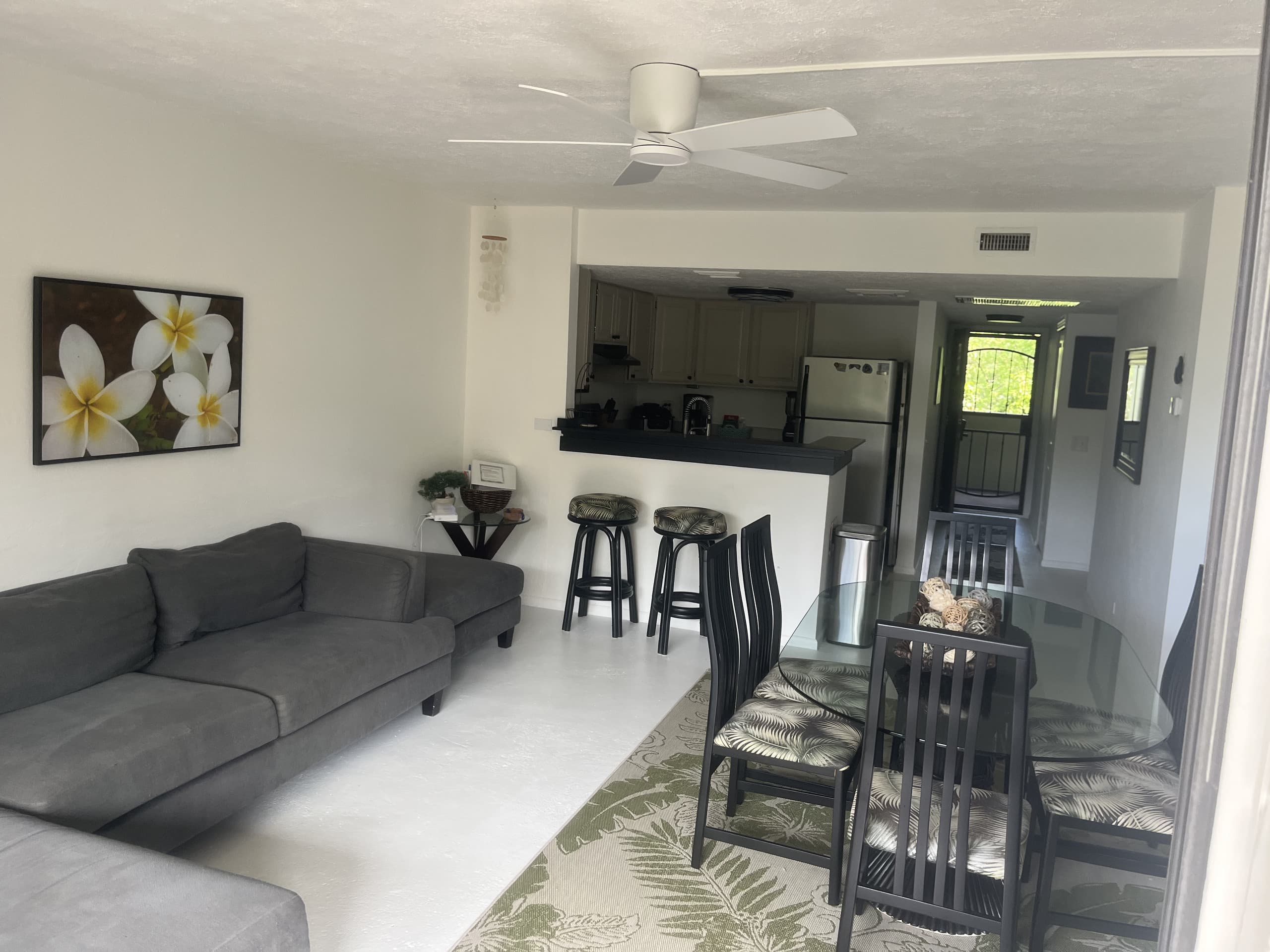 Condo in Kailua-Kona · ★4.79 · 2 bedrooms · 4 beds · 2 private baths - Image 4