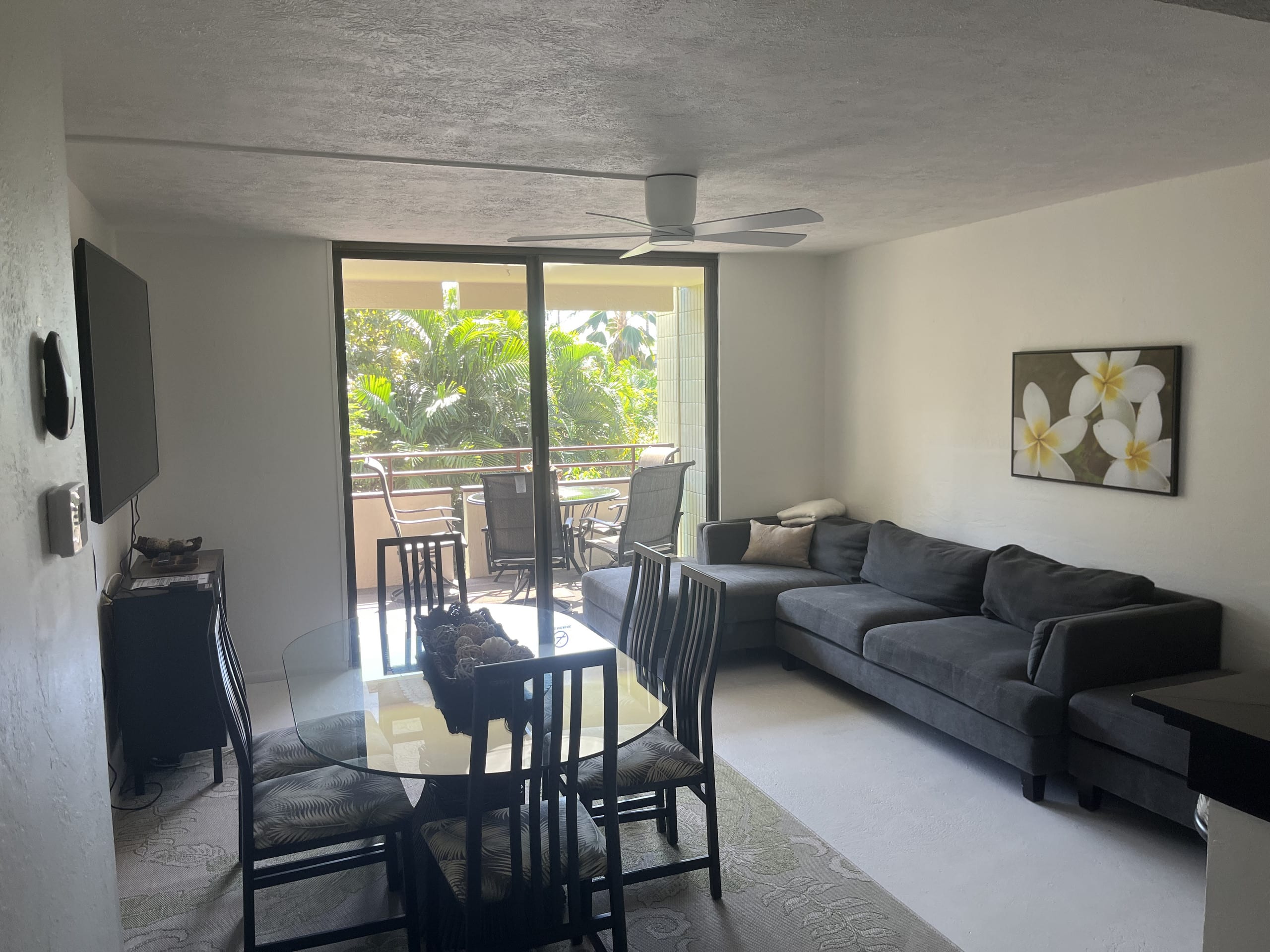 Condo in Kailua-Kona · ★4.79 · 2 bedrooms · 4 beds · 2 private baths - Image 5