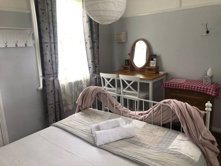 Saje Cottage - Private Bungalow In The Goldfields. - Castlemaine