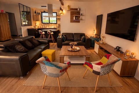 Airbnb performant: Contemporary villa near the ocean and forest à Saint Vincent Sur Jard
