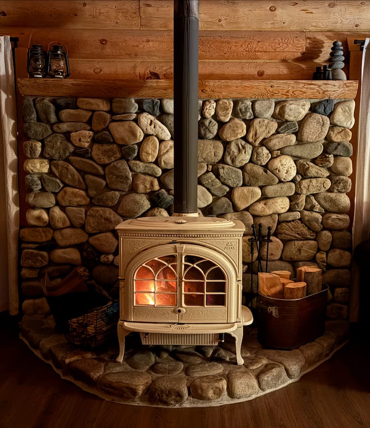 Iron Creek Cabin 45 - Stanley, ID