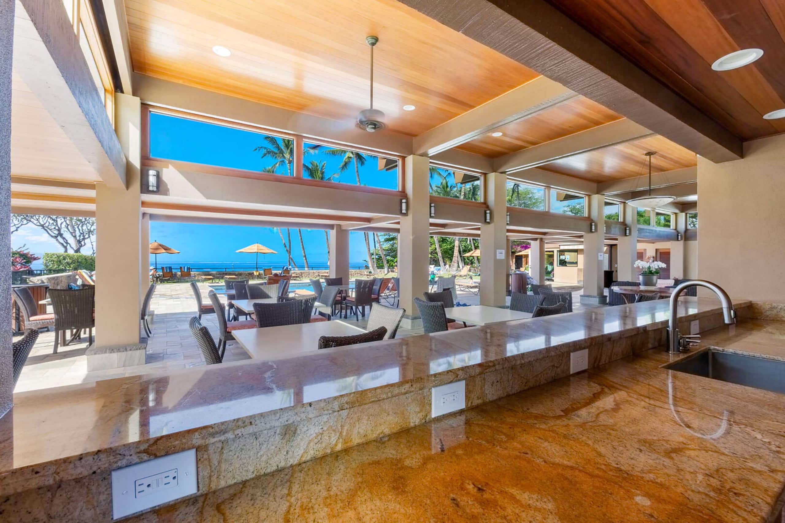Condo in Kihei · ★4.95 · 3 bedrooms · 4 beds · 2 baths - Image 47