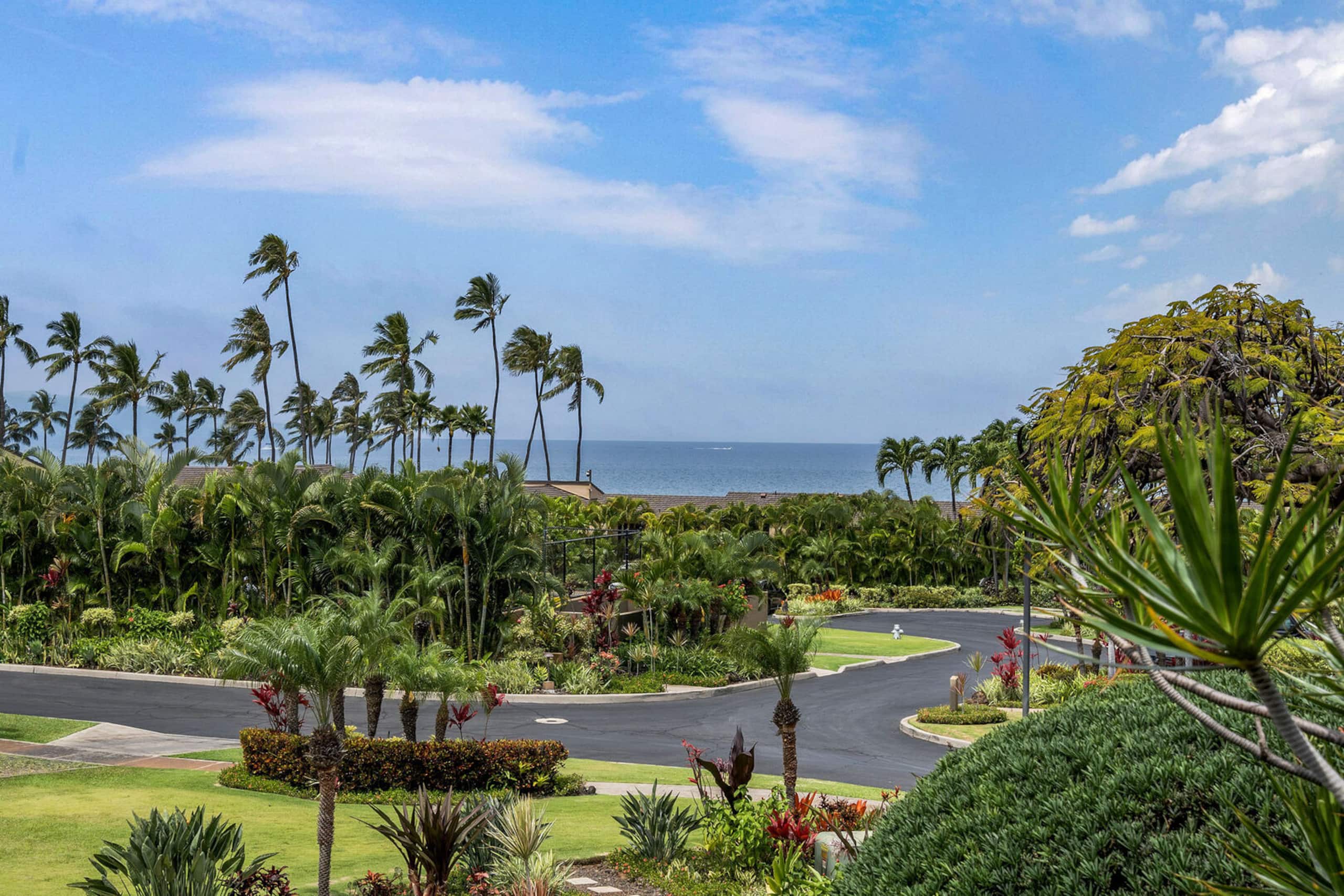 Condo in Kihei · ★4.95 · 3 bedrooms · 4 beds · 2 baths - Image 9