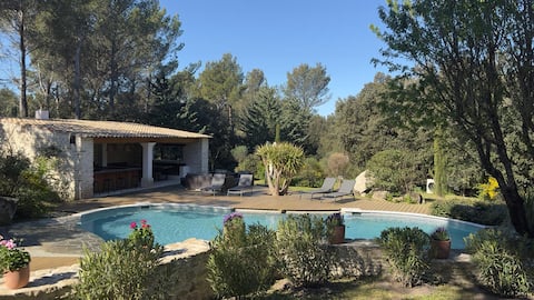 L'ISLE SUR LA SORGUE – HOUSE OF CHARACTER