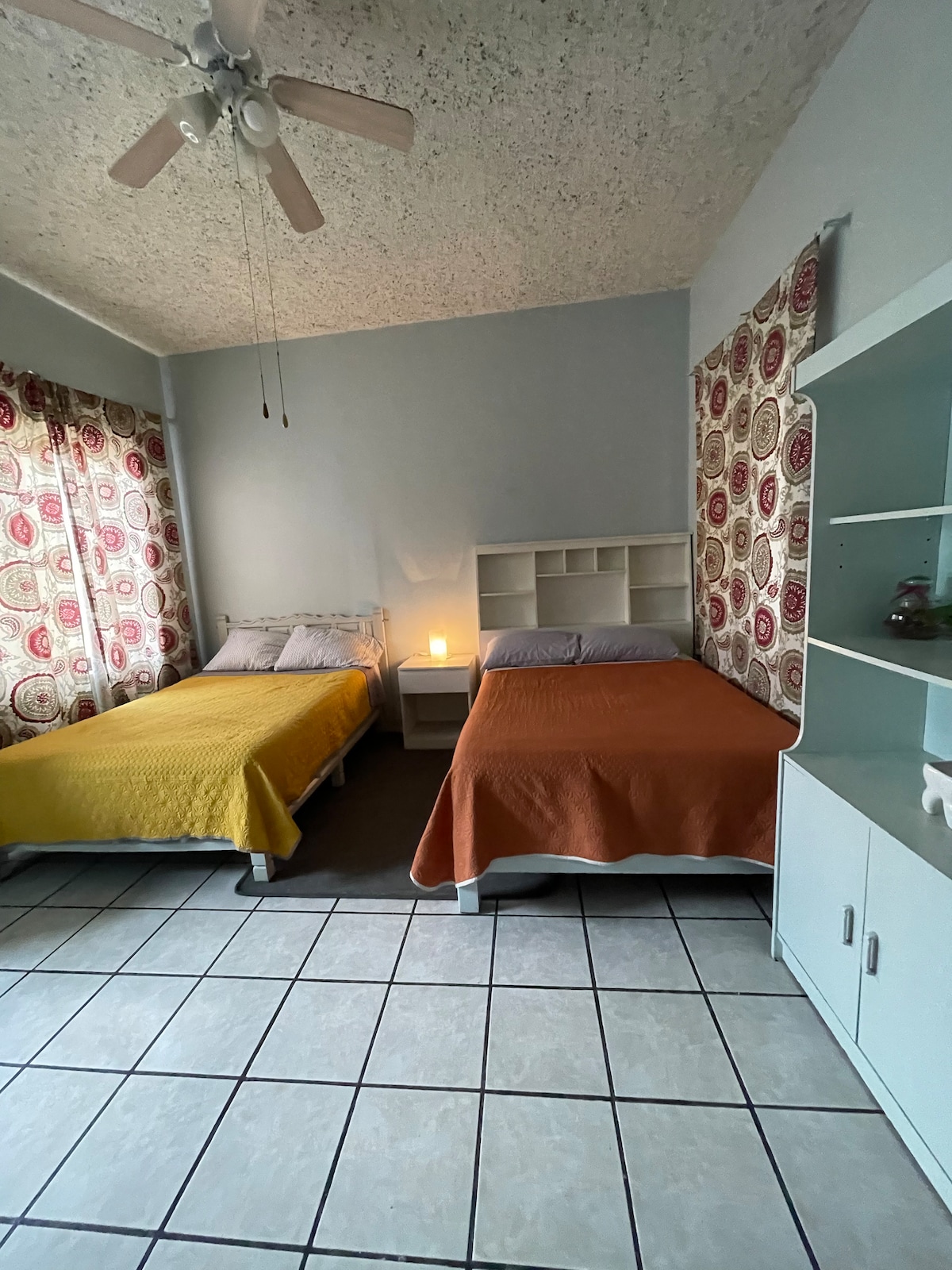 سريران مزدوجان 