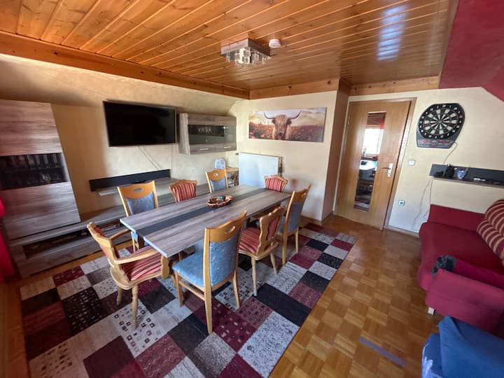 Wohnung Mit 2 Schlafbereichen, Küche Und Bad - Beckum