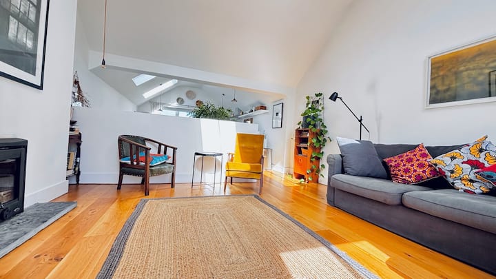 Considered, Environmentally Conscious, Luxury Home - Kenmare