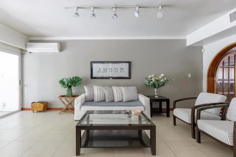 Top Airbnb: Spectacular house in the best area of Mendoza in Ciudad De Mendoza