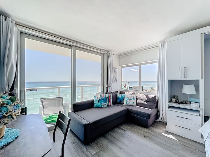 1insta-worthy-sought After Ocean View-studio - Sunny Isles Beach, FL