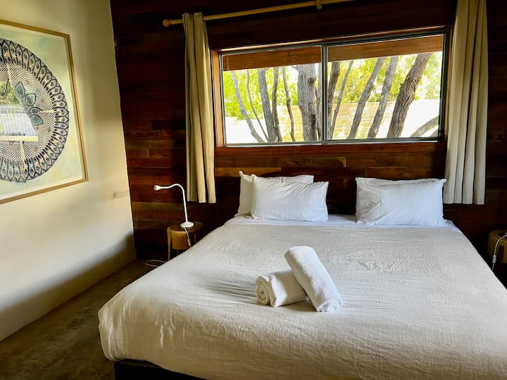 غرفة النوم 1