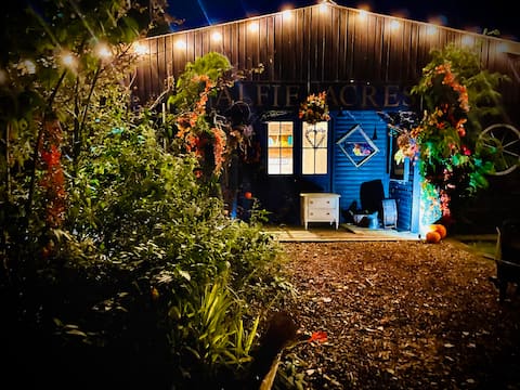 Remote cabin - Alfie Acres, Private Pool, Hot Tub