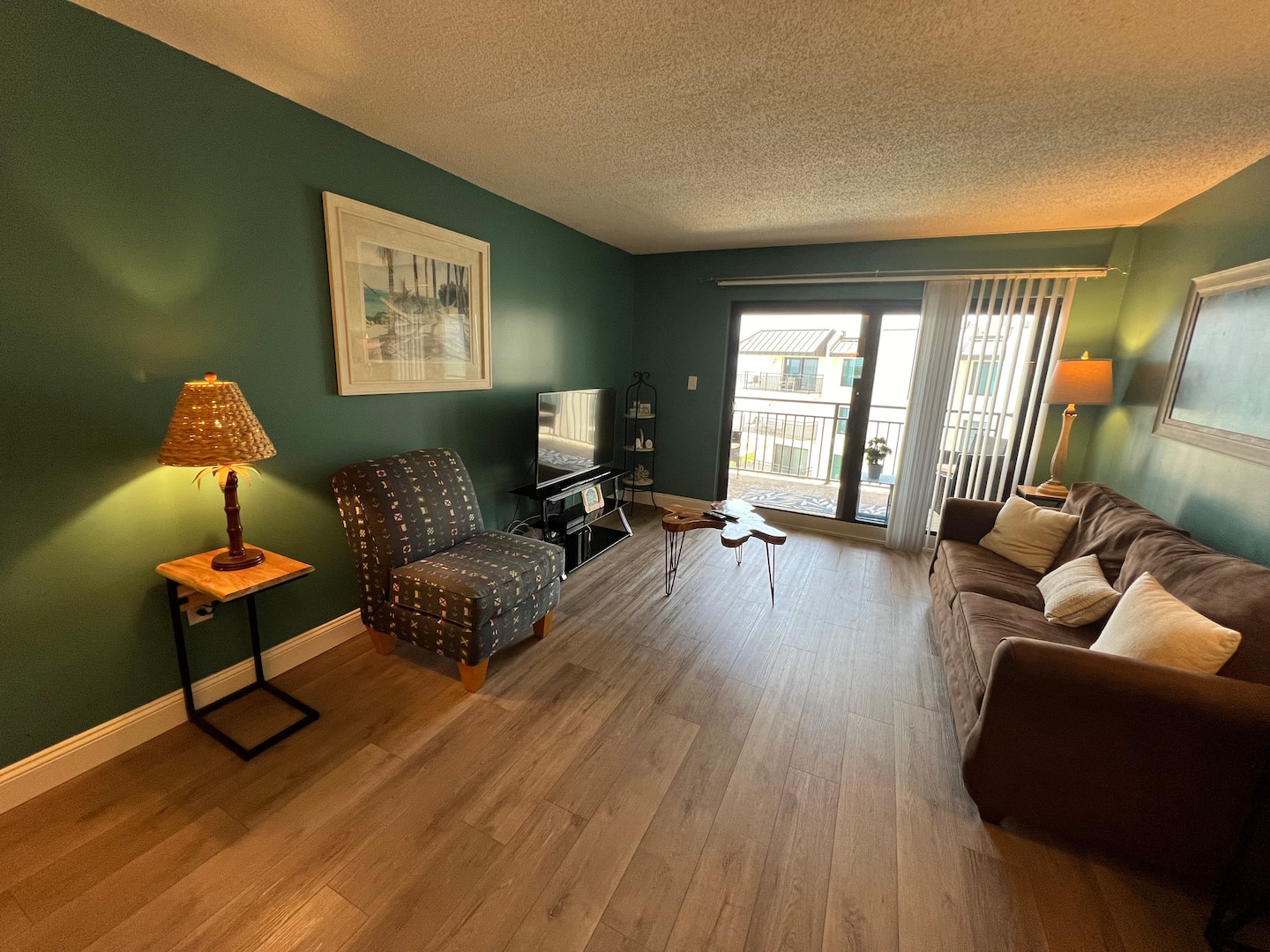 Top Floor Oceanfront Condo