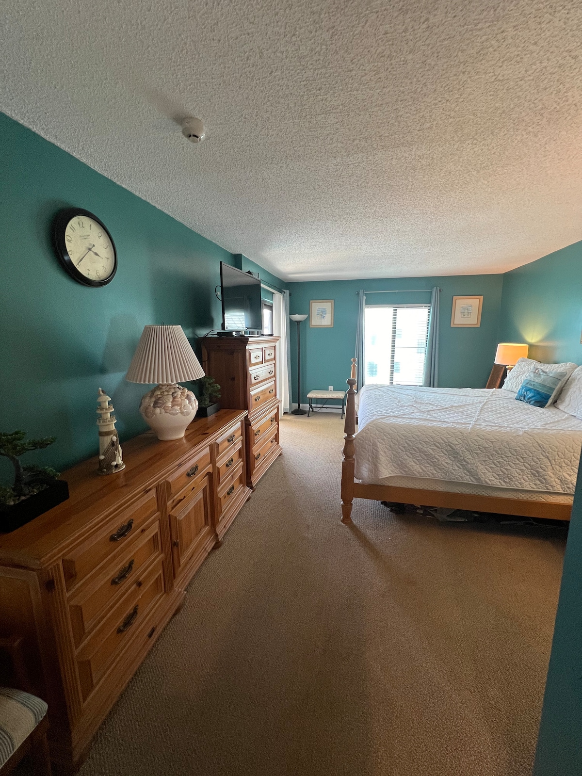 Top Floor Oceanfront Condo