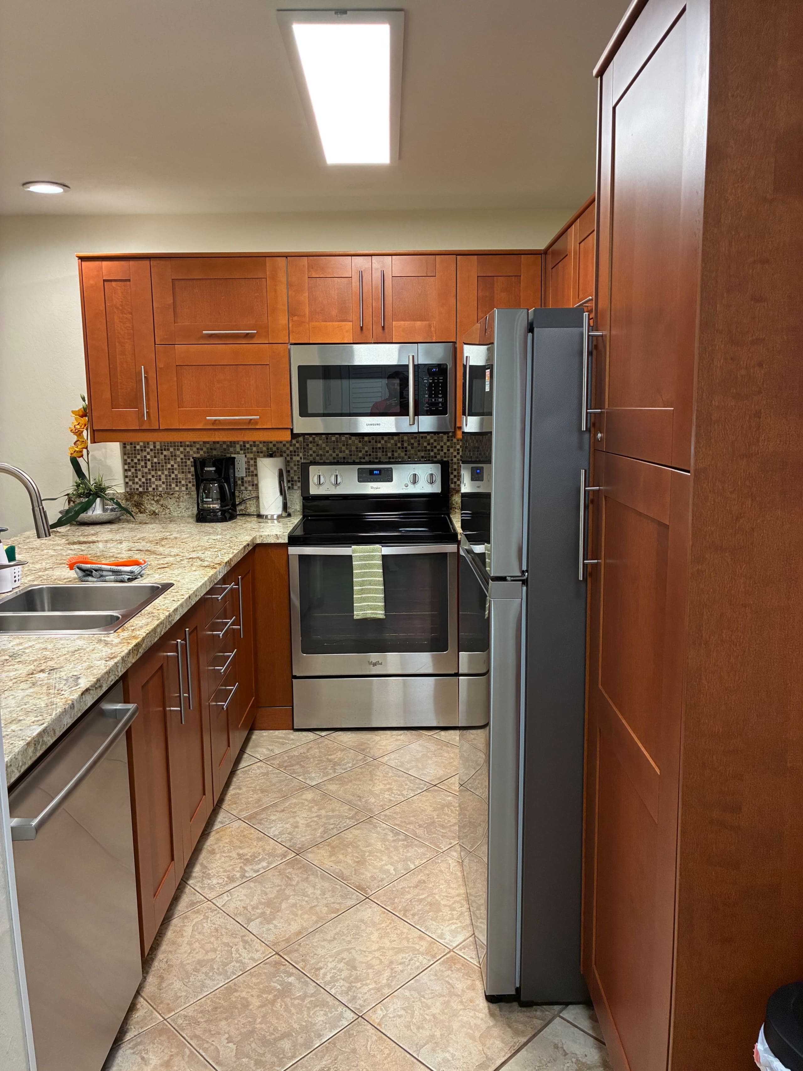 Condo in Kihei · ★4.97 · 1 bedroom · 2 beds · 1 shared bath - Image 14